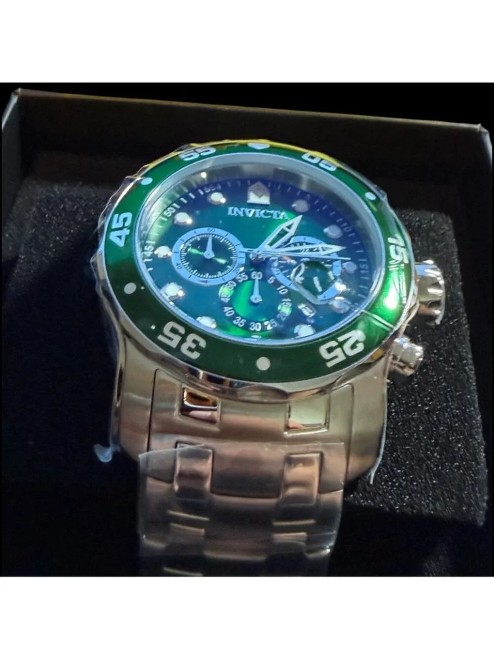 Invicta Men's Pro Diver Chronograph 47559 Green Dial Stainless Steel Watch New